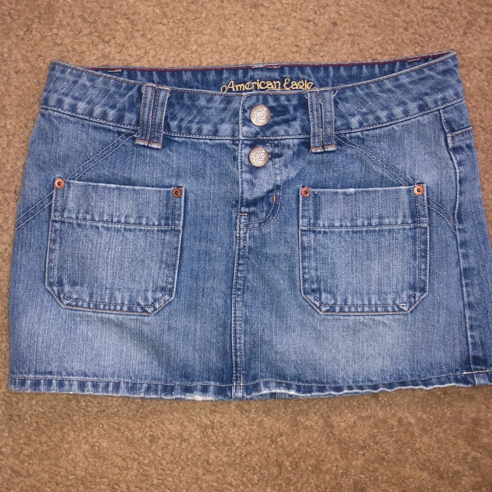 American Eagle mini skirt